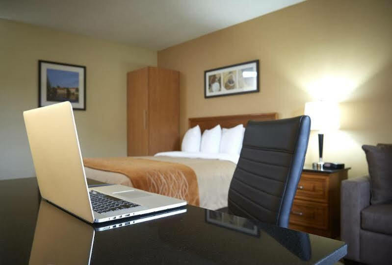 Comfort Inn Руан Екстериор снимка